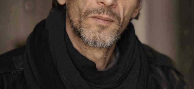 Pour la dignité des artistes et journalistes indépendants