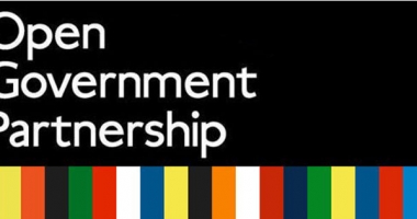 الحكومة المفتوحة والنفاذ إلى المعلومة